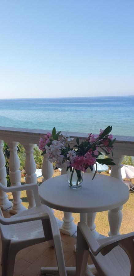 Sunset Bay Studios Агиос Георгиос Екстериор снимка