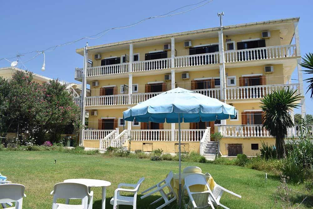 Sunset Bay Studios Агиос Георгиос Екстериор снимка